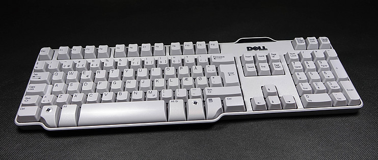 DELL-SK8115